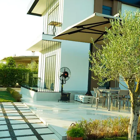 Mario Narte Vila Vlorë